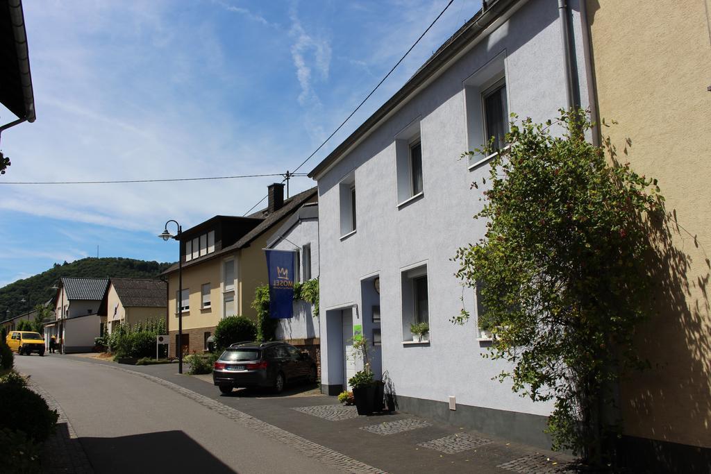 Ferienwohnungen Am Bruttiger Moselsteig Exteriér fotografie