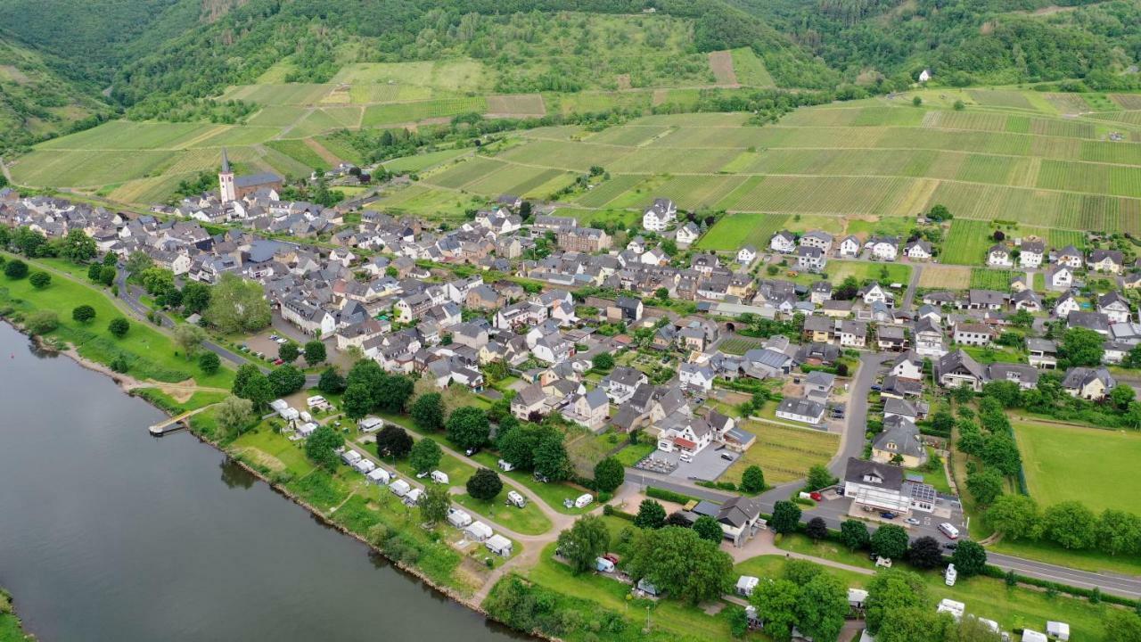Ferienwohnungen Am Bruttiger Moselsteig Exteriér fotografie